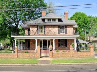 284 S Main St, Rusk, TX 75785