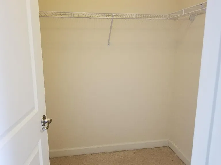 643 Pullman Pl — Photo 24