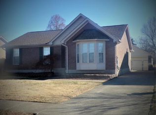 11315 Ashbrooke Gardens Dr, Louisville, KY 40229