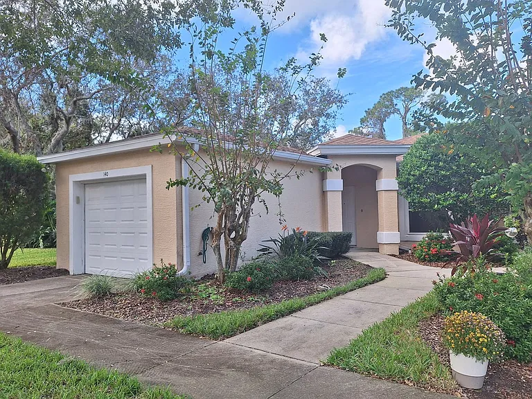 140 Turnbull Villas Cir — Photo 2