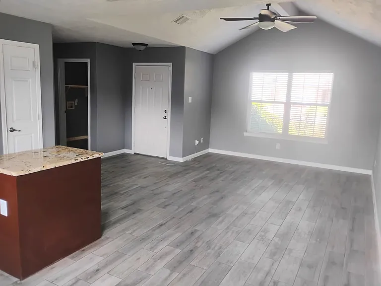 2617 Pompano Rd — Photo 13