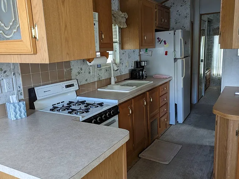 600 E Expressway 83 #12 — Photo 8