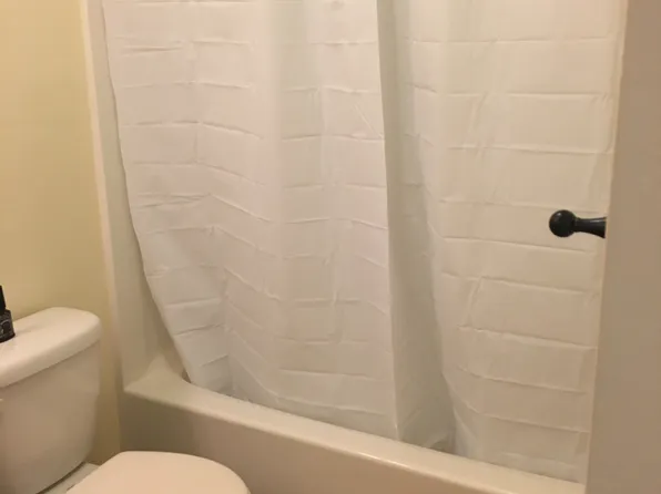 896 Everett Pl APT 1, Rexburg, ID 83440