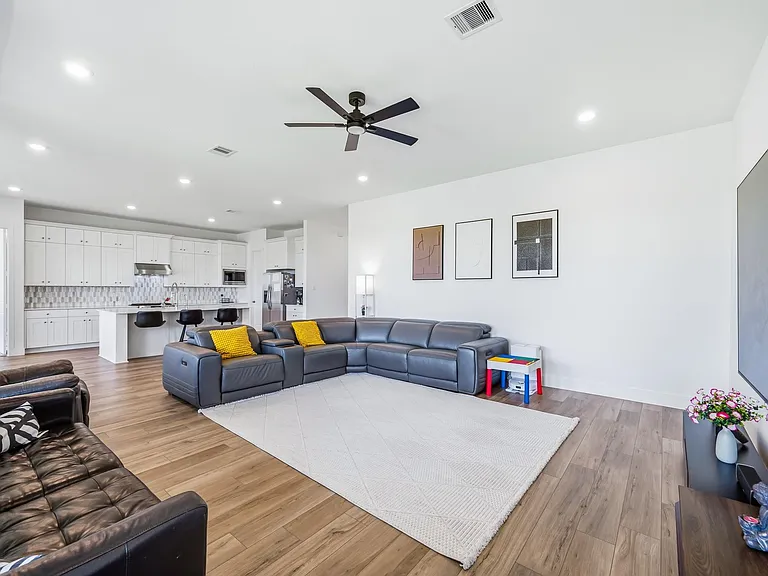 31051 Sun Valley Dr — Photo 19
