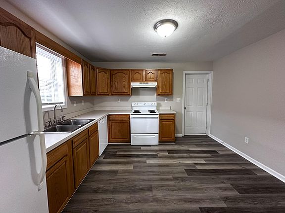 5th image of 909 Sherwood Ave APT 2