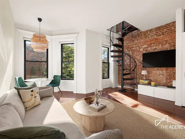723 President St APT 3, Brooklyn, NY 11215