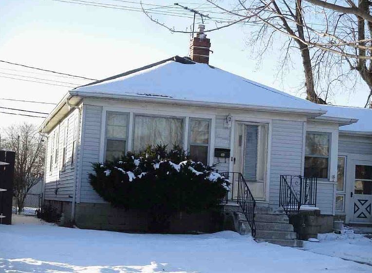 2nd image of 6940 Olcott Ave