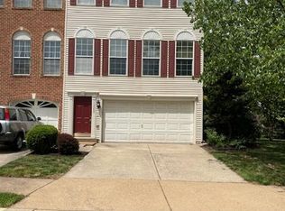 13300 Covered Wagon Ln, Herndon, VA 20171