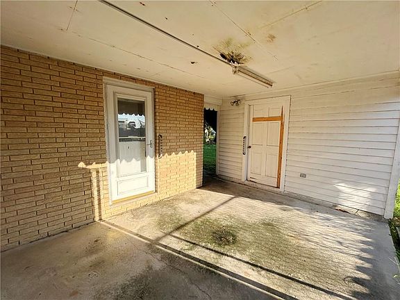 4th image of 7525 Saint Anthony St