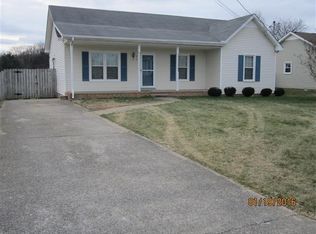 918 Princeton Dr, Clarksville, TN 37042