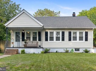 30 Robert Rd, New Castle, DE 19720