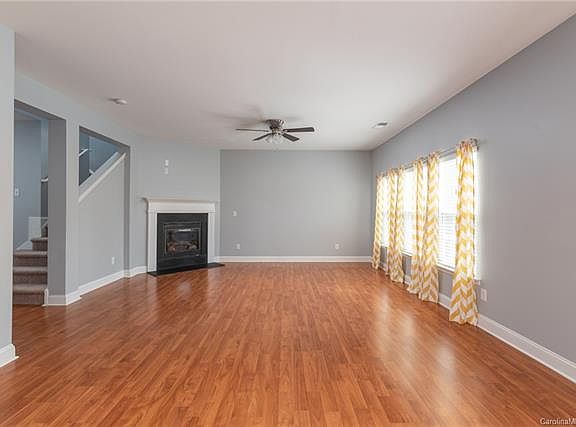 5th image of 10507 Hawick Ct