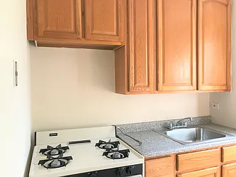 Rented by Bruma Realty LLC