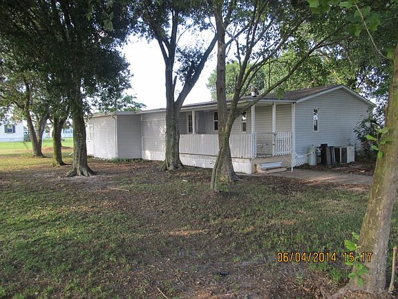 5th image of 1015 NE 106th Ct
