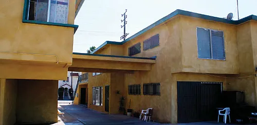 1935 Obama Blvd #4 Photo 1