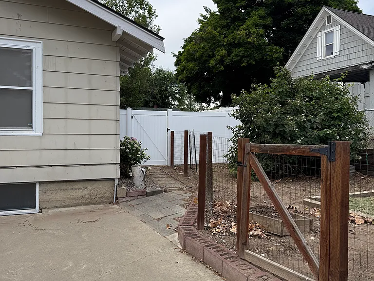 923 S 21st Ave — Photo 58