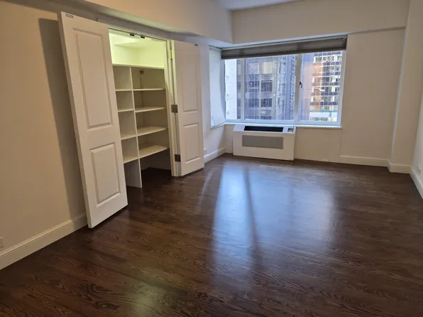 41 West 58th Street image 14 of 19