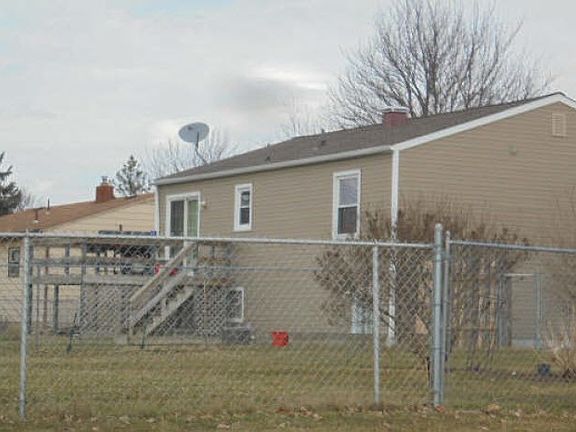 4th image of 370 Dehoff Dr