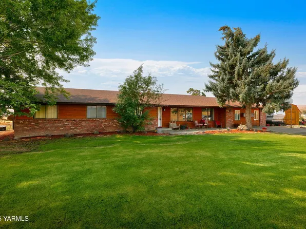 660 Rodman Rd, Selah, WA 98942