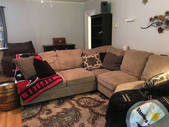 3rd image of 1103 Jonquil Dr