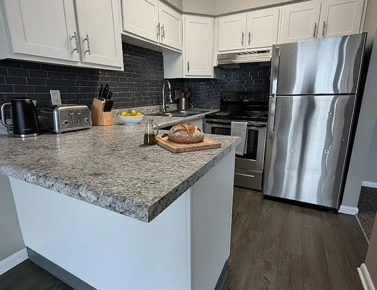Lake Forest Apartment Homes — Photo 54