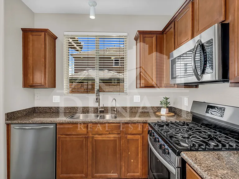 21145 E Via De Olivos — Photo 9