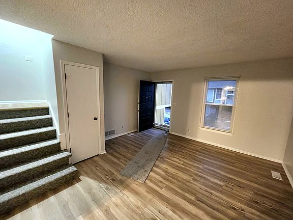 5th image of 7301 W 55th Pl