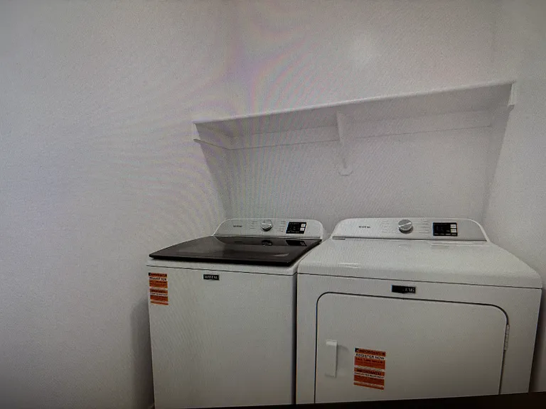 1988 S Marigold Way — Photo 16