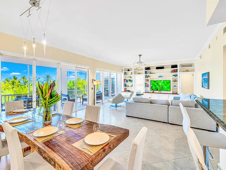 Gulfview Dr — Photo 32