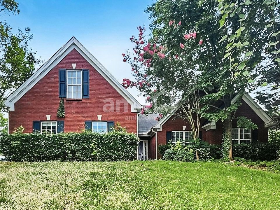 1st image of 840 James Ridge Dr