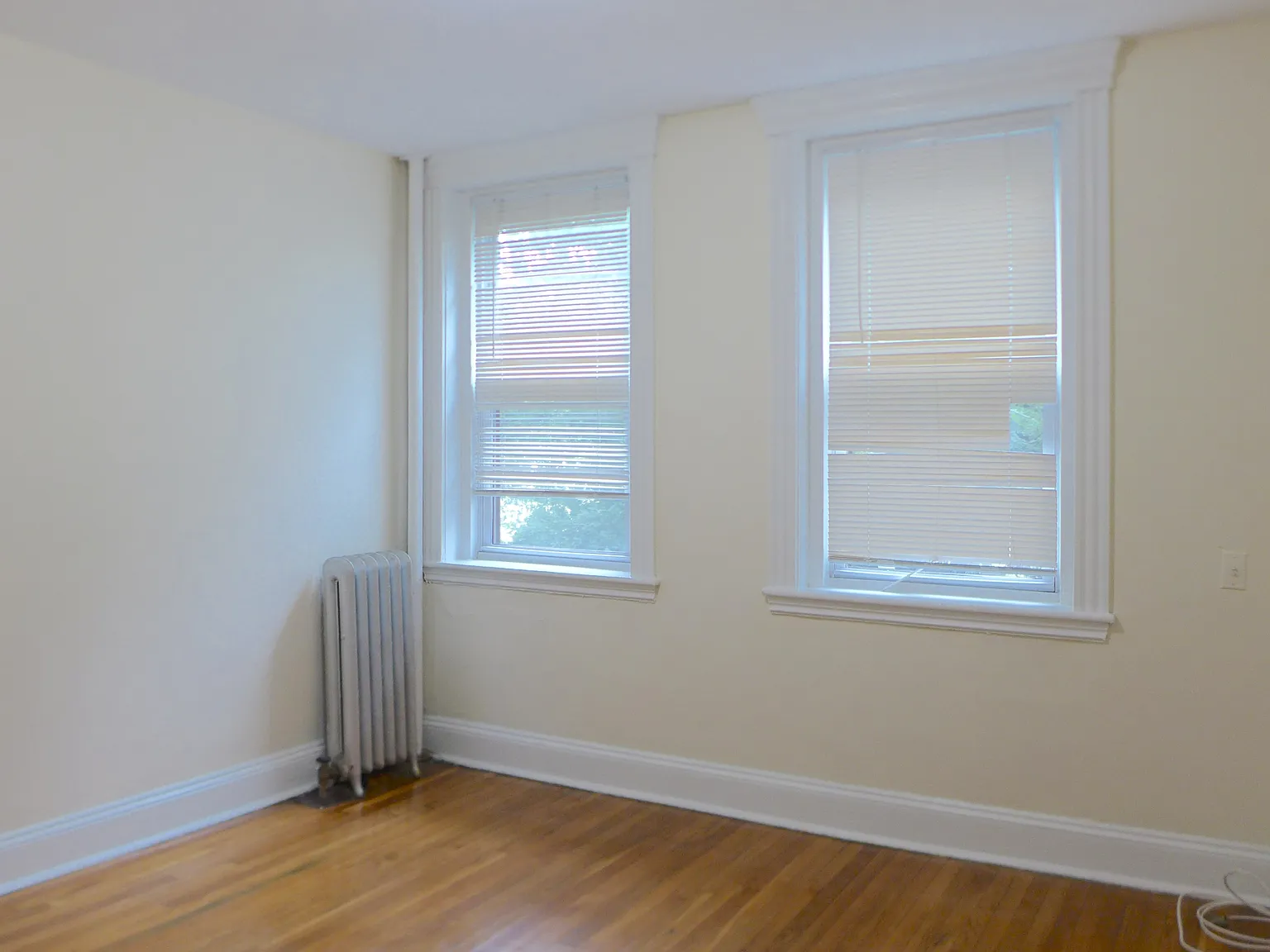 2 bed, 9999 sqft, $2,800 — Photo 2