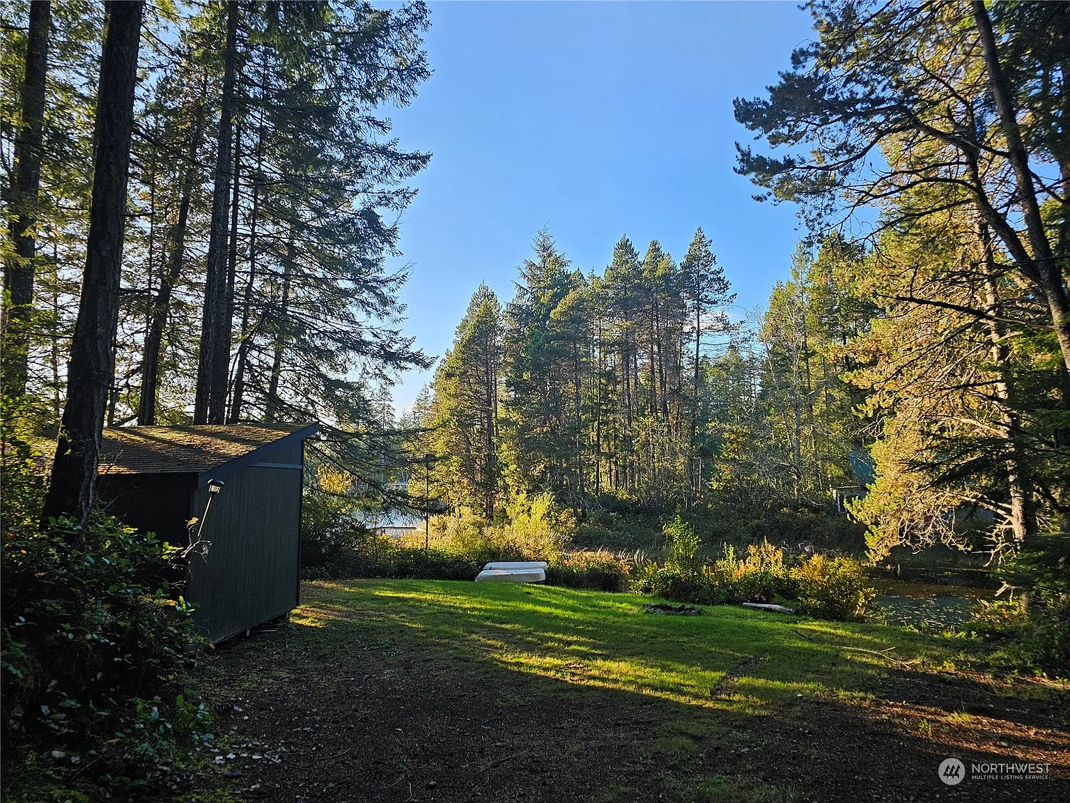 11286 Alpine Drive SW photo 1