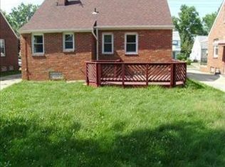 21700 Ivan Ave, Euclid, OH 44123