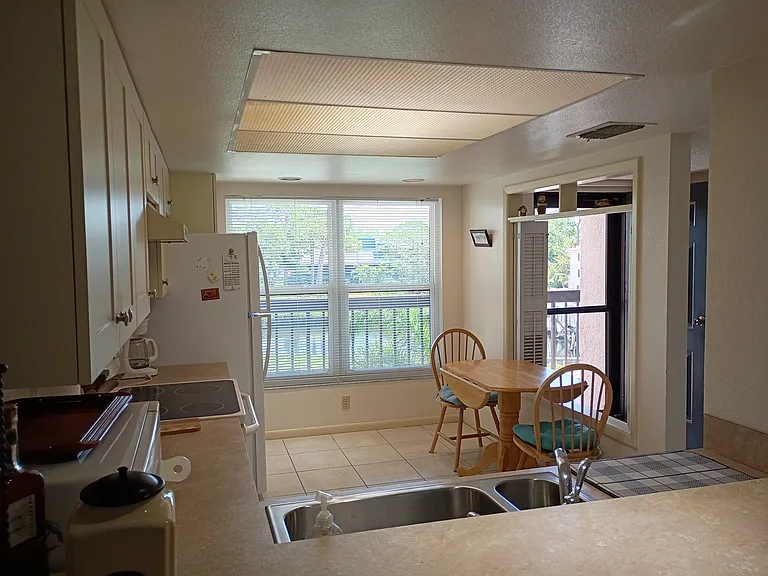 1806 Mariner Dr #214 — Photo 17