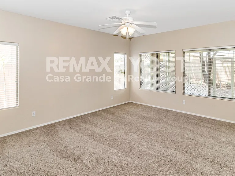 254 W Seven Seas Dr — Photo 15