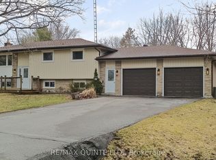 20 Taylor Dr, Prince Edward County, ON K8N4Z7