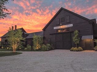 53 Old Post Rd, Kennebunkport, ME 04046