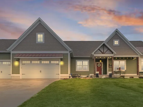 6020 22nd Ave, Hudsonville, MI 49426