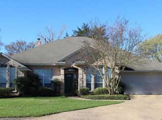 3200 Sunflower Trl, College Station, TX 77845