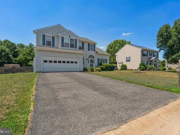 29 Walden Ln, Dover, DE 19904