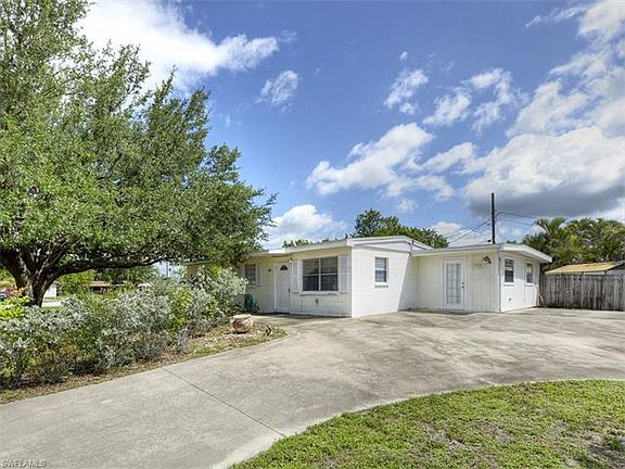 2nd image of 922 Orange Blossom Ln