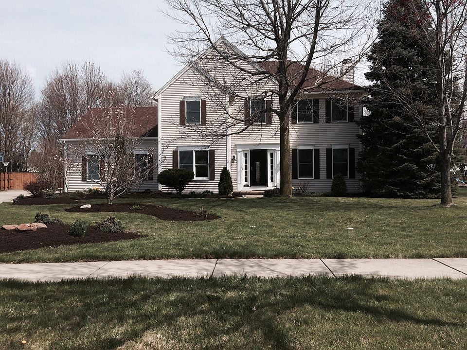 1st image of 32280 Country Club Dr