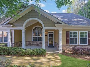 2637 Grapevine Cir #702, Cumming, GA