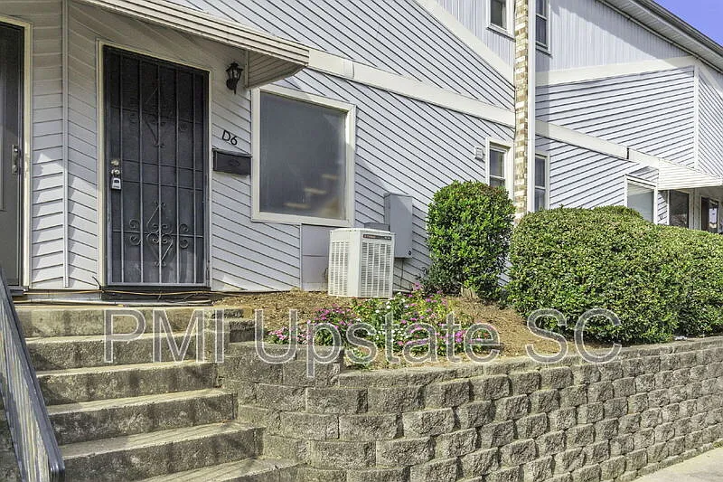 Building Photo - 3706 E North St #D6