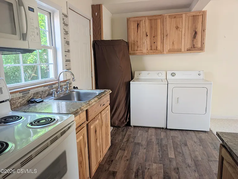 123 Broad St — Photo 7