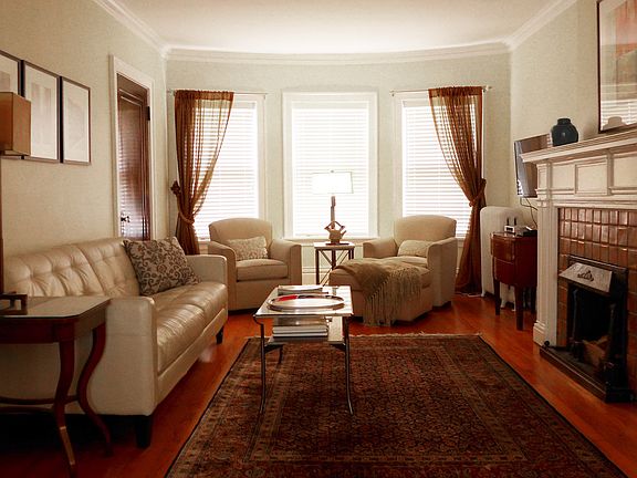 5th image of 208 N Oak Park Ave APT 1JJ