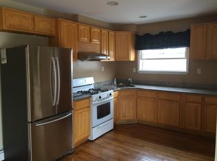 810 College Point Blvd #2FL, Flushing, NY 11356