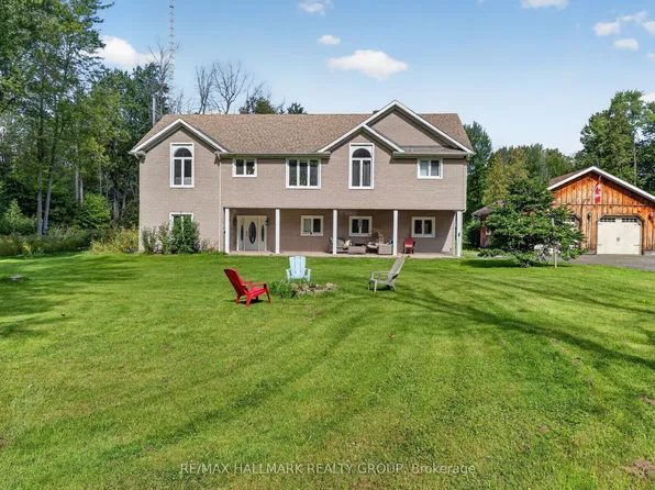 3212 Dukelow Rd, Edwardsburgh/cardinal, ON K0E 1X0