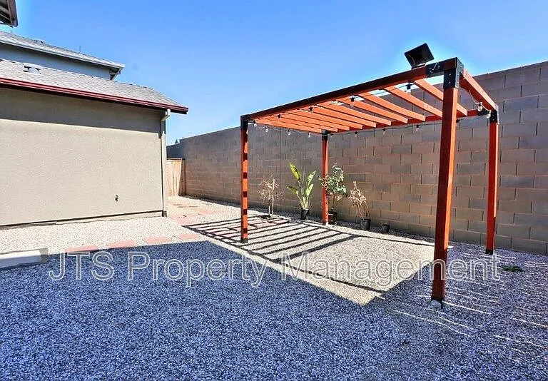 2683 Alcove Way — Photo 44