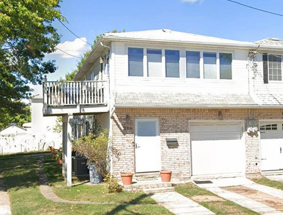 1st image of 280 Tennyson Dr